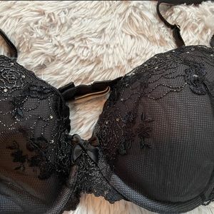 VS BRA Black Lace - Reposhed